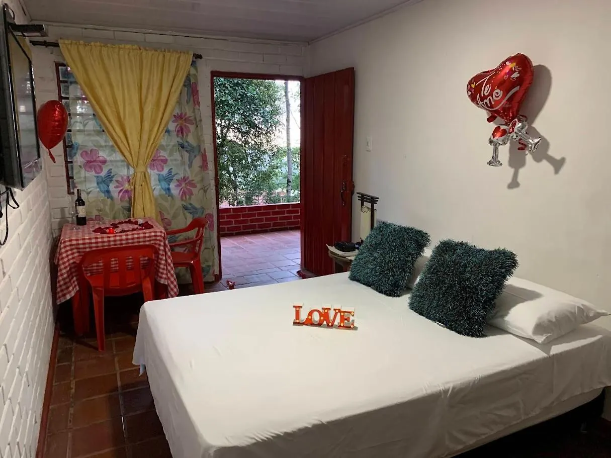 Nido Bag Glamping Hotel Cali Campsite
